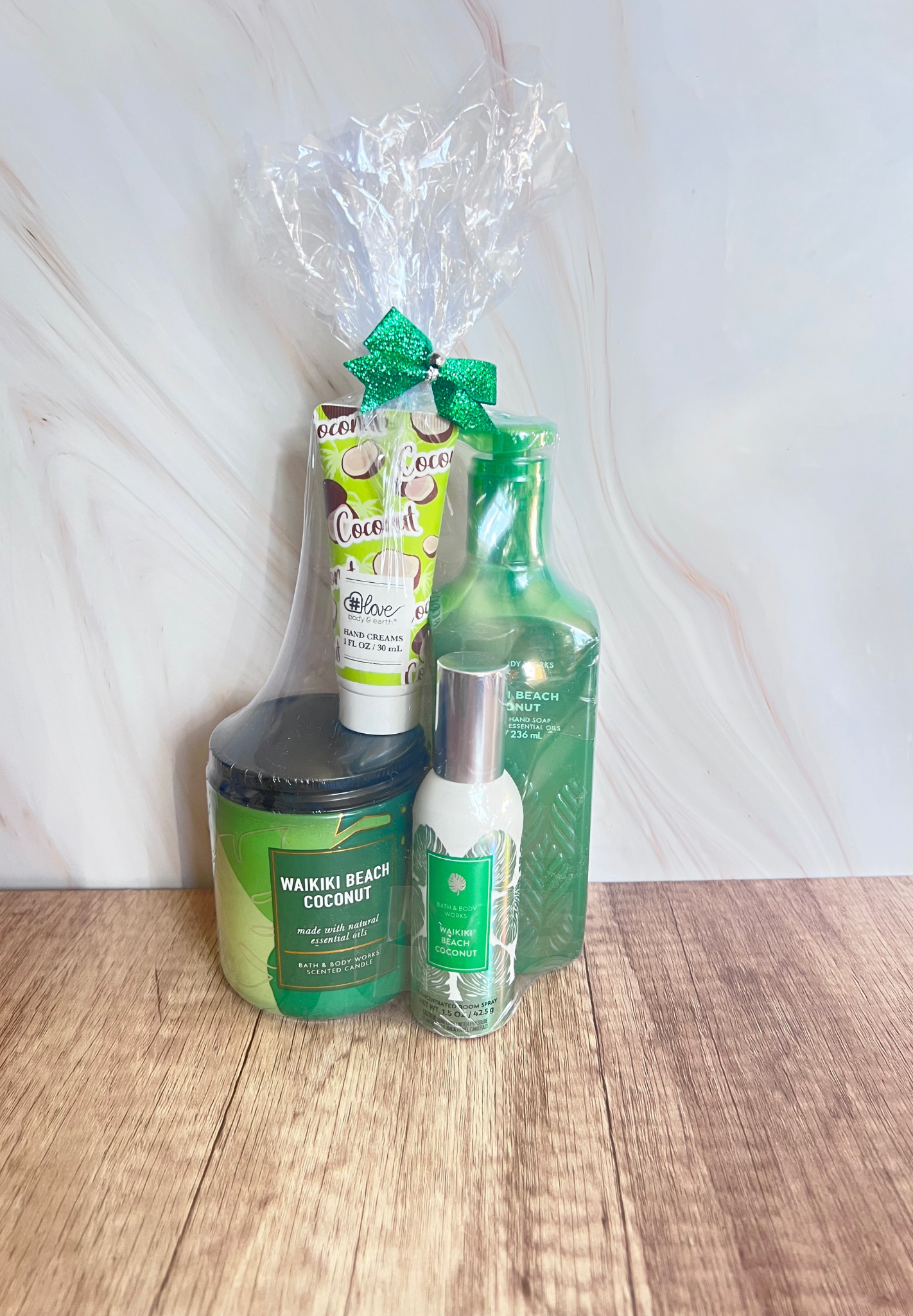 4pc Candle and Room Spray Set