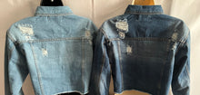 Load image into Gallery viewer, Crop denim jacket
